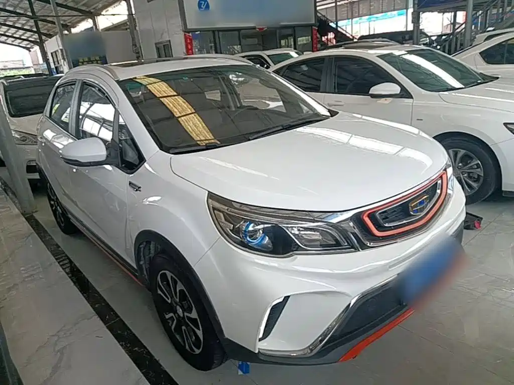 Geely Vision X3 — фото 22