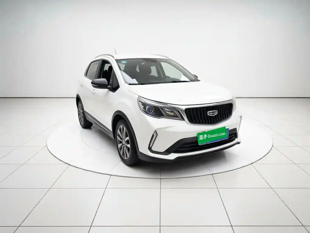 Geely Vision X3 — фото 3