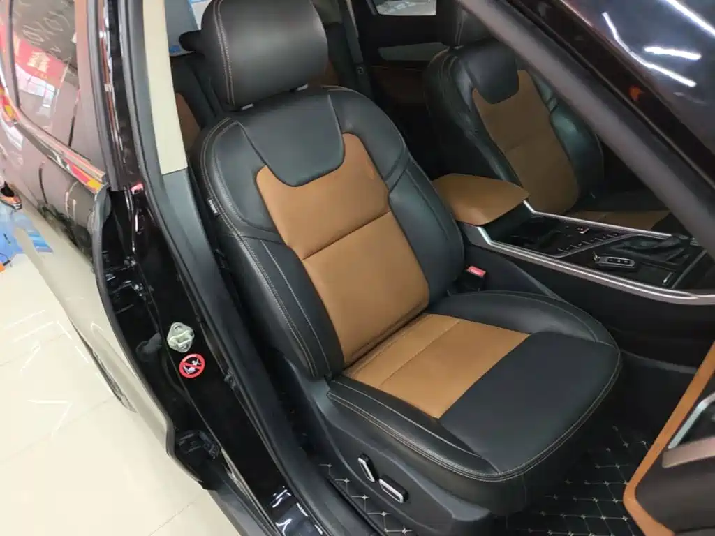 Geely Vision X6 — фото 25