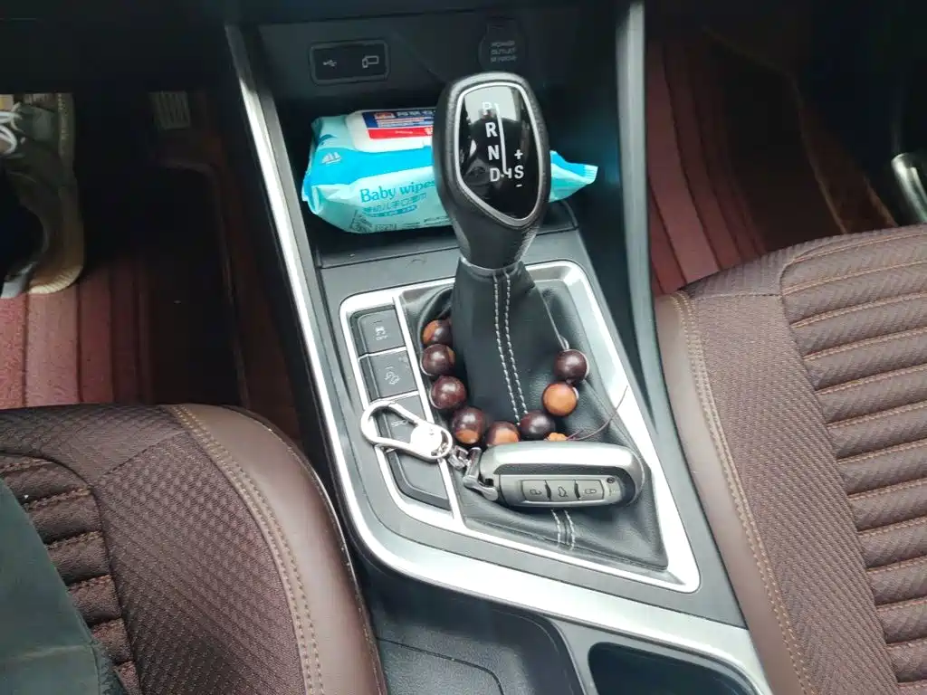 Geely Vision X3 — фото 15
