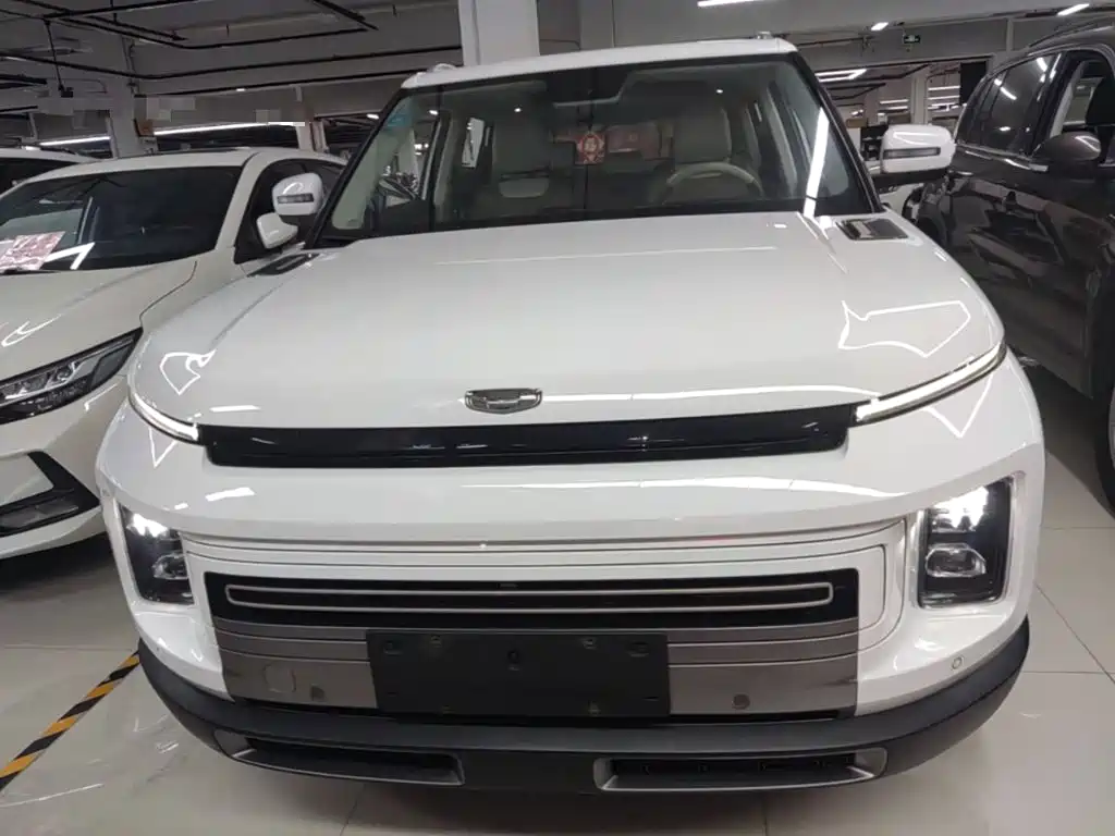 Geely Icon — фото 3