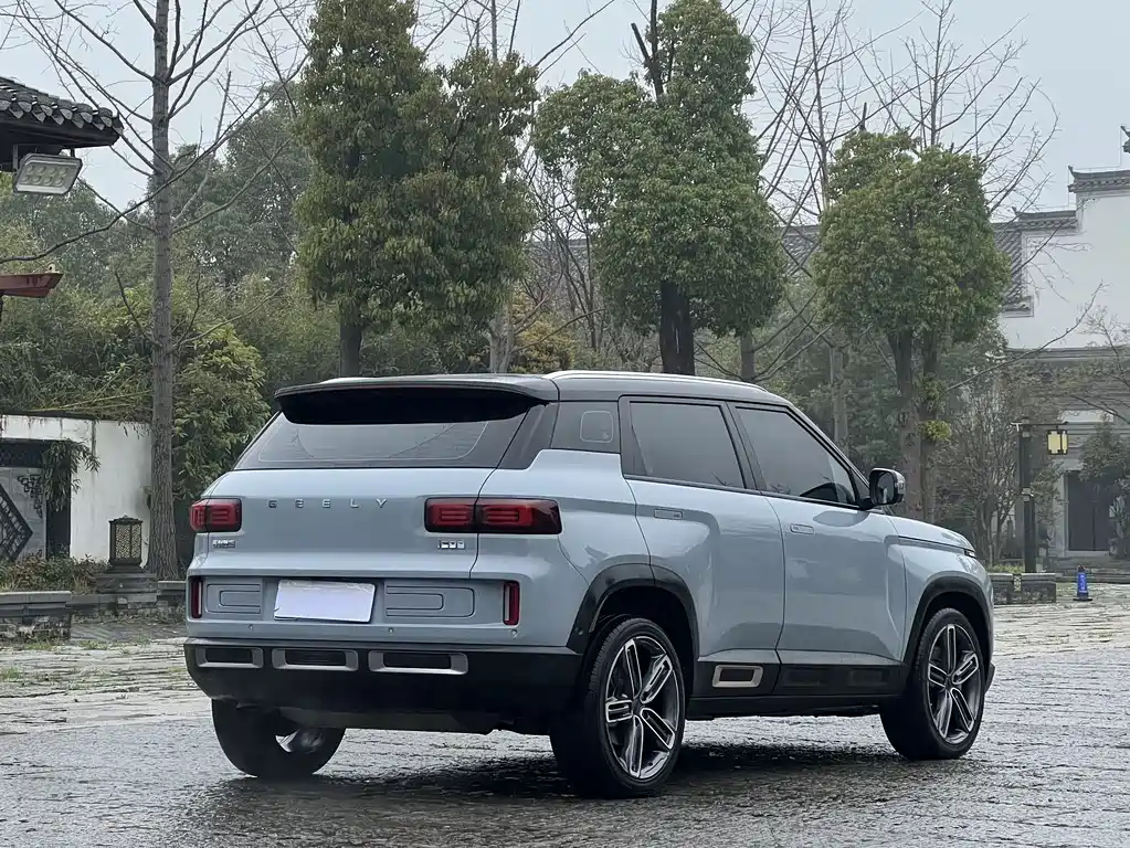 Geely Icon — фото 4