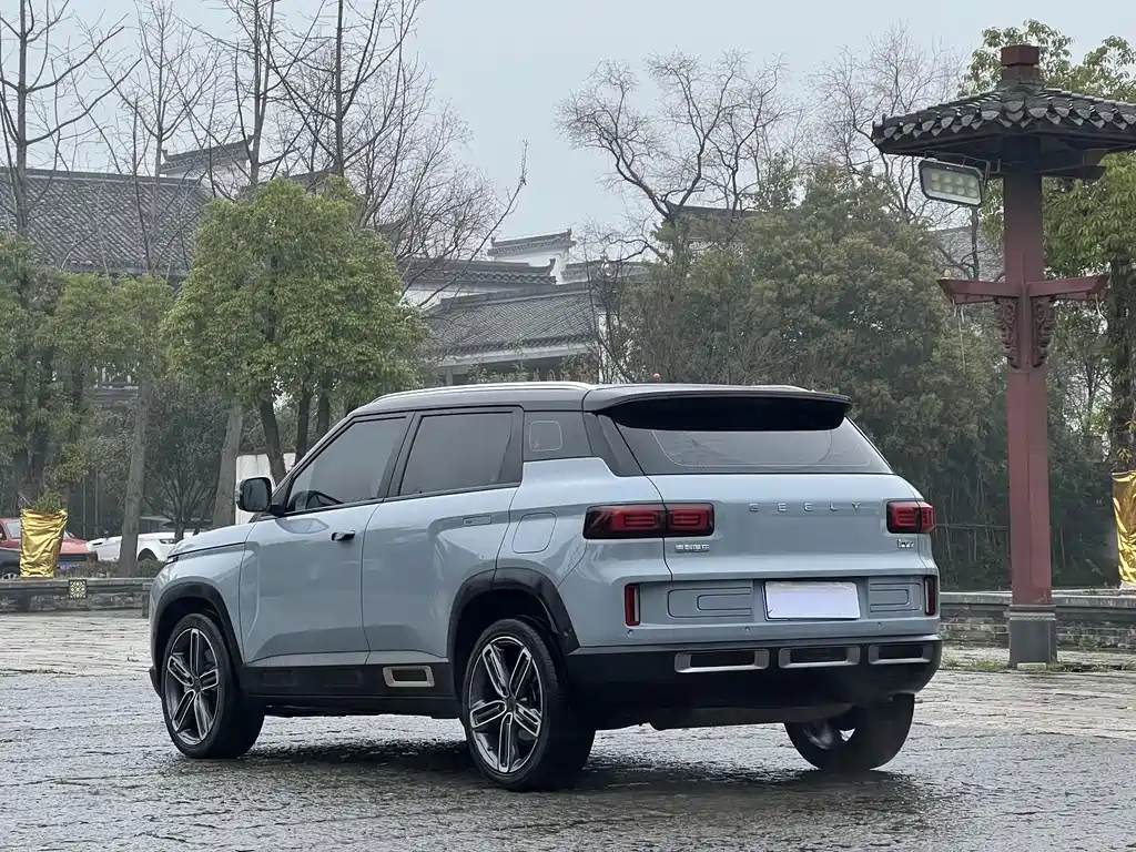 Geely Icon — фото 6