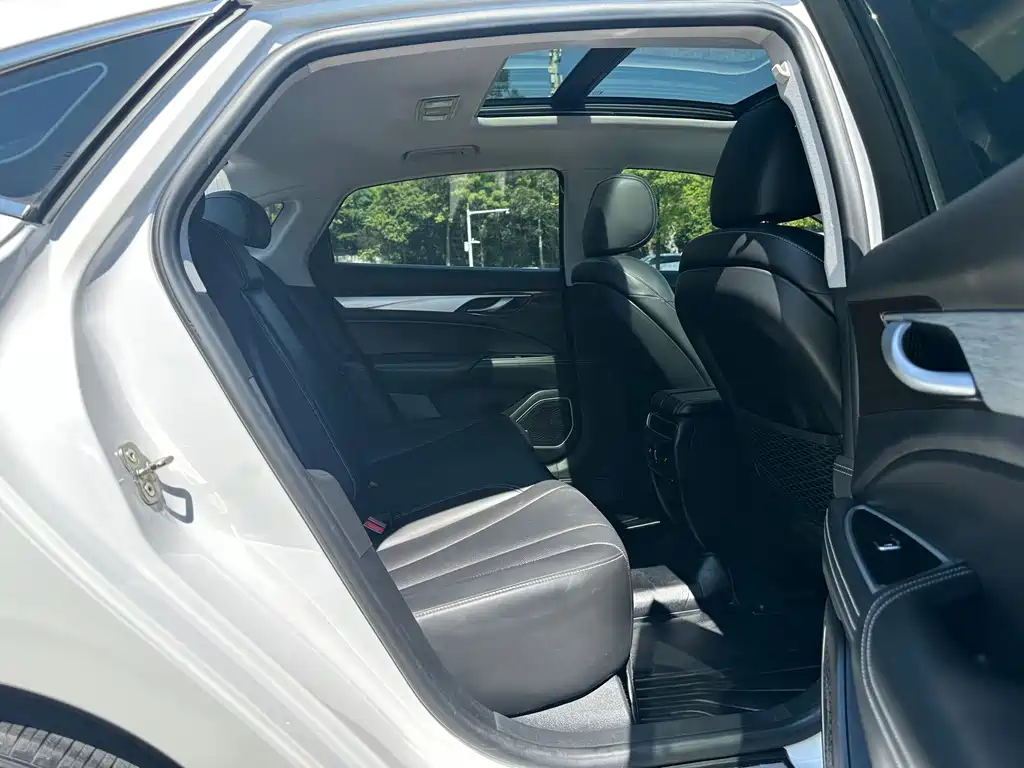Geely Borui — фото 21