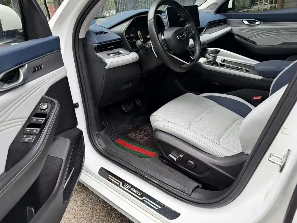Geely Xingrui — фото 4