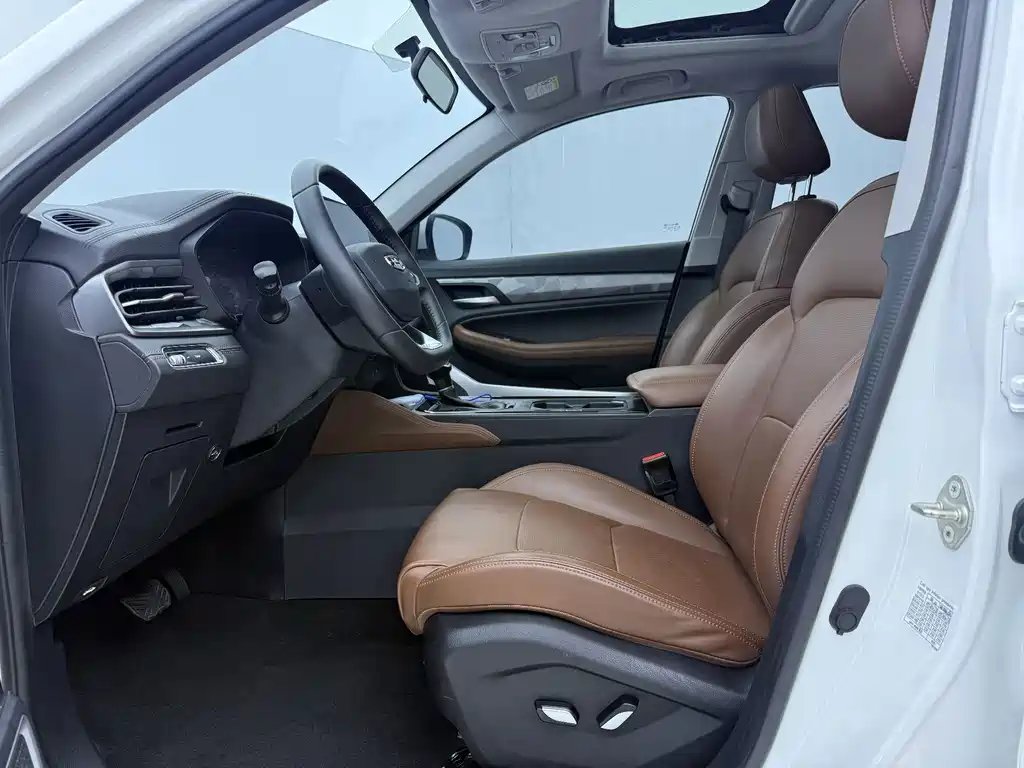 Geely Vision X6 — фото 15