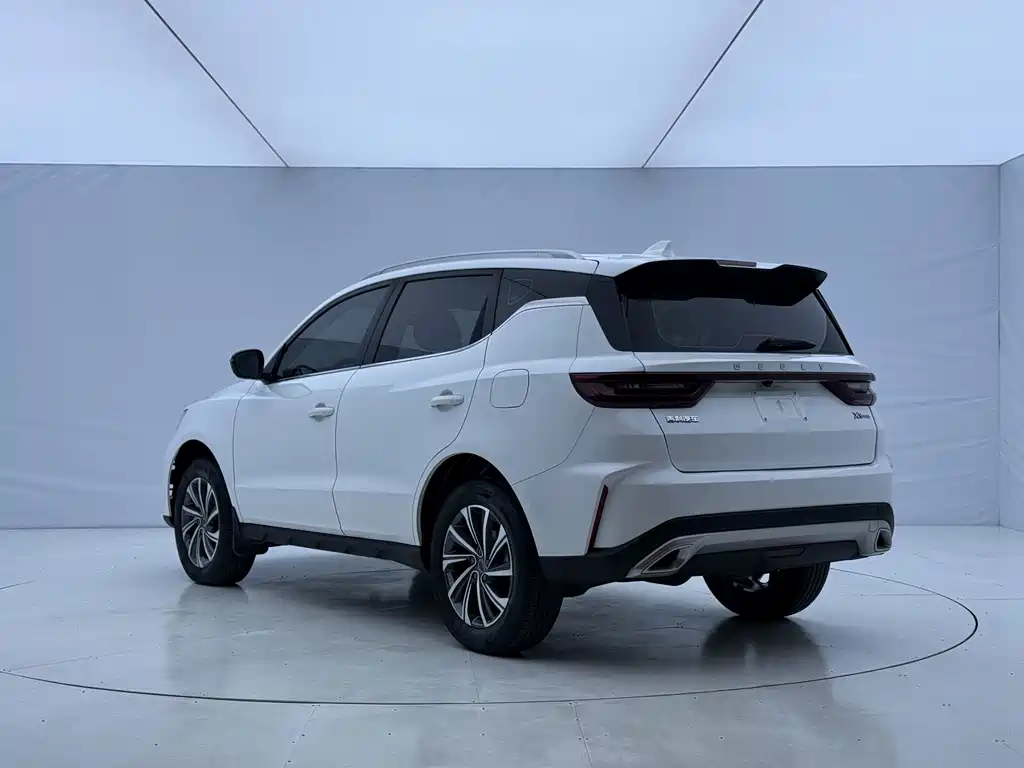 Geely Vision X6 — фото 4
