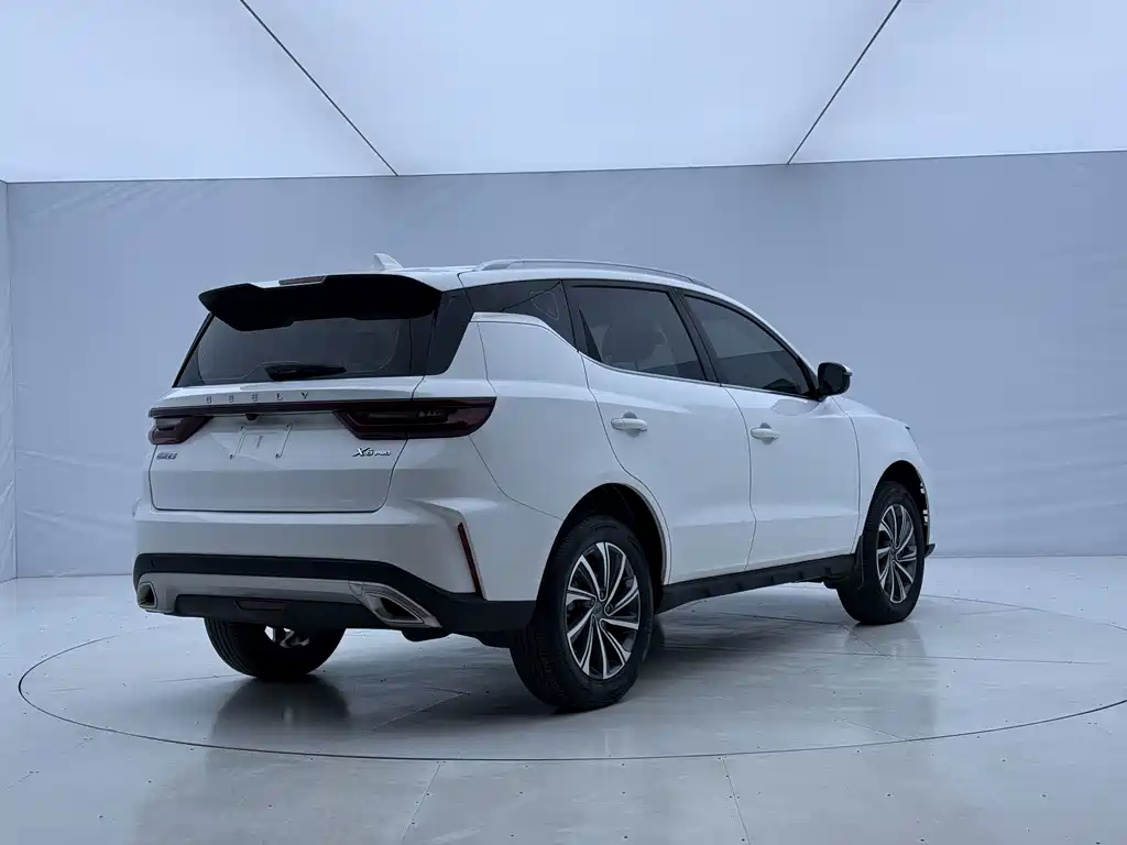 Geely Vision X6 — фото 6