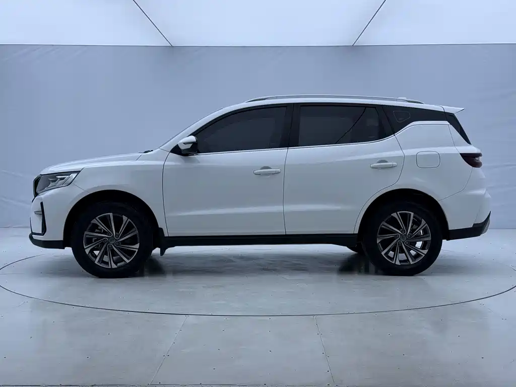 Geely Vision X6 — фото 9