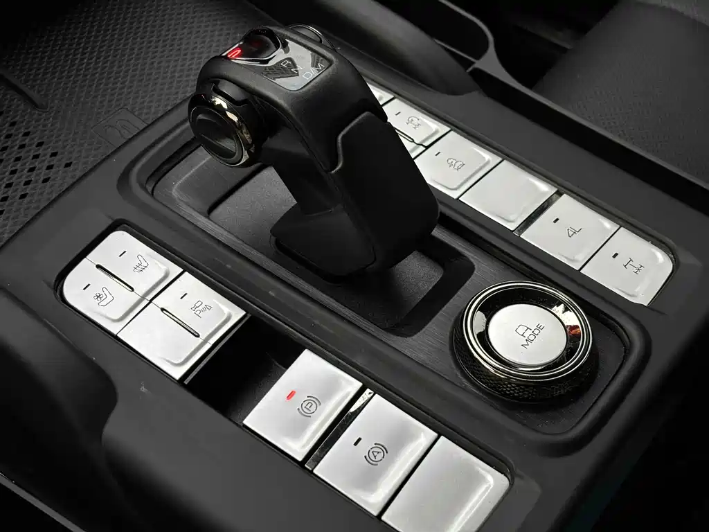 Haval H9 — фото 36