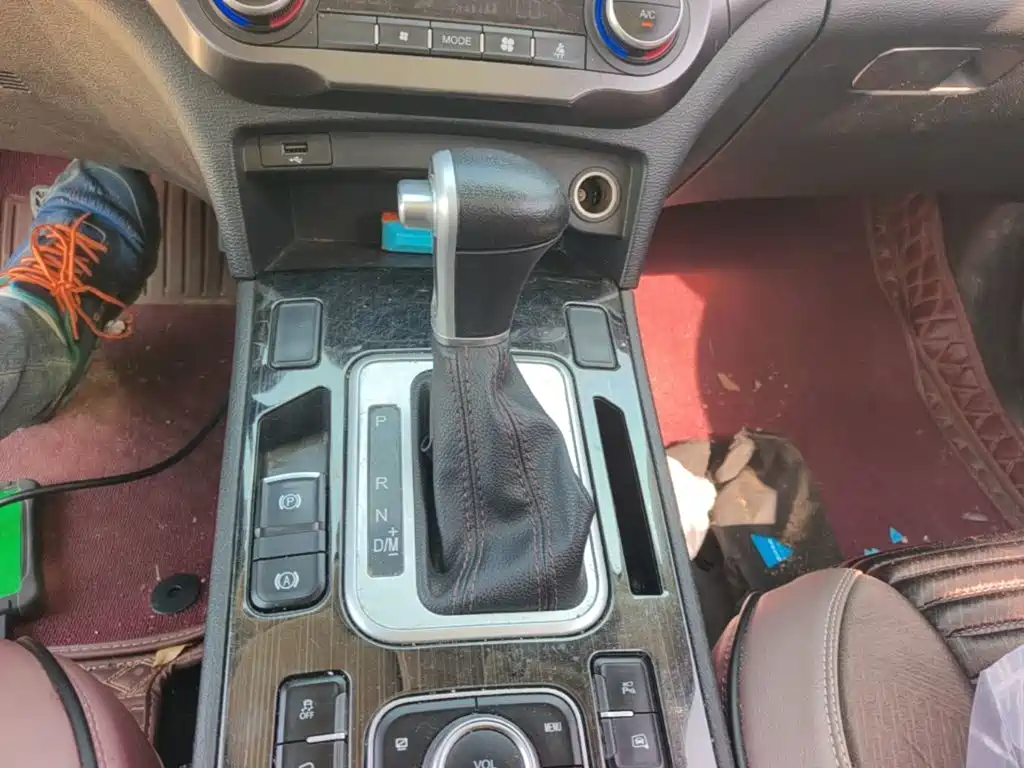 Haval H6 Coupe — фото 14