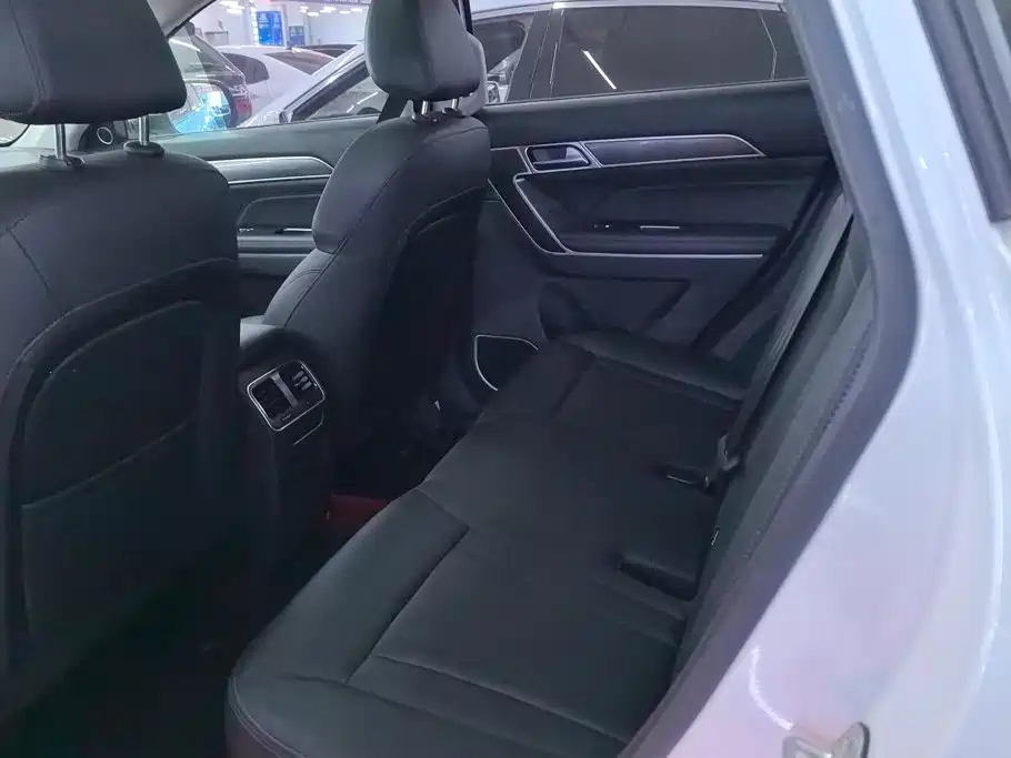 Haval H6 Coupe — фото 11