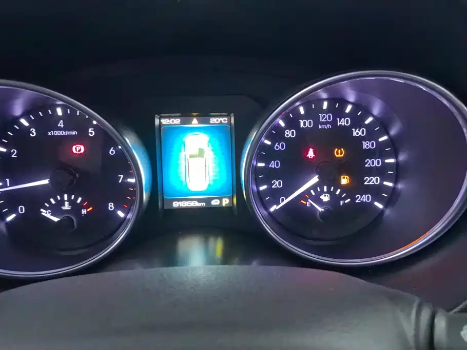Haval H6 Coupe — фото 14
