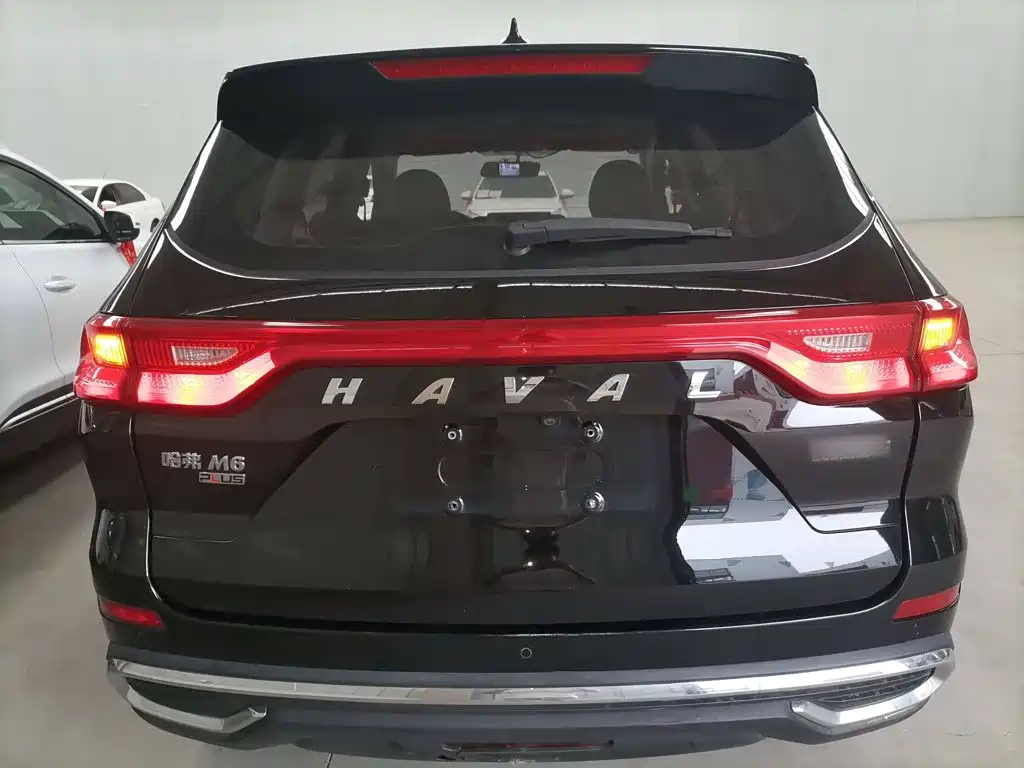 Haval M6 — фото 6