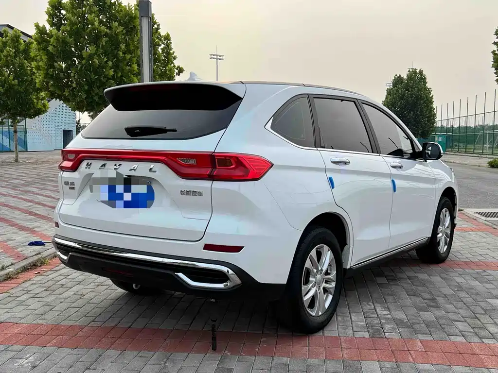 Haval M6 — фото 5