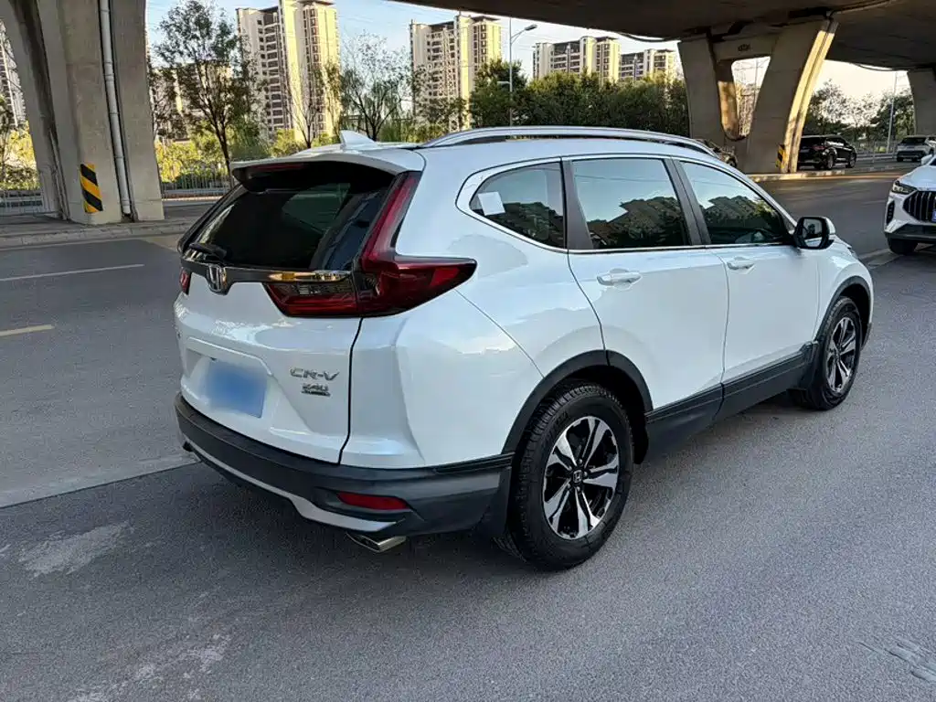 Honda CR-V — фото 11