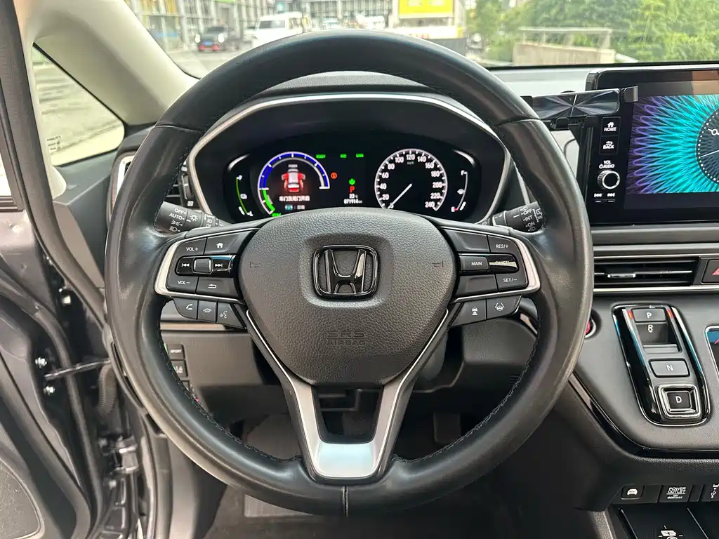 Honda Odyssey — фото 14