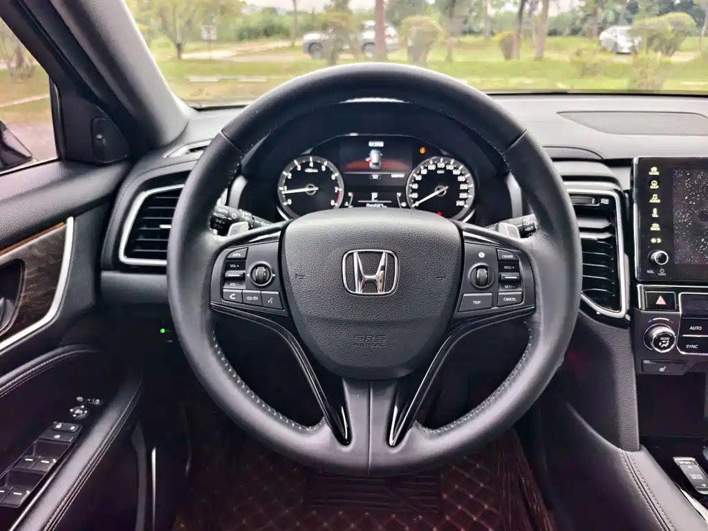 Honda UR-V — фото 7
