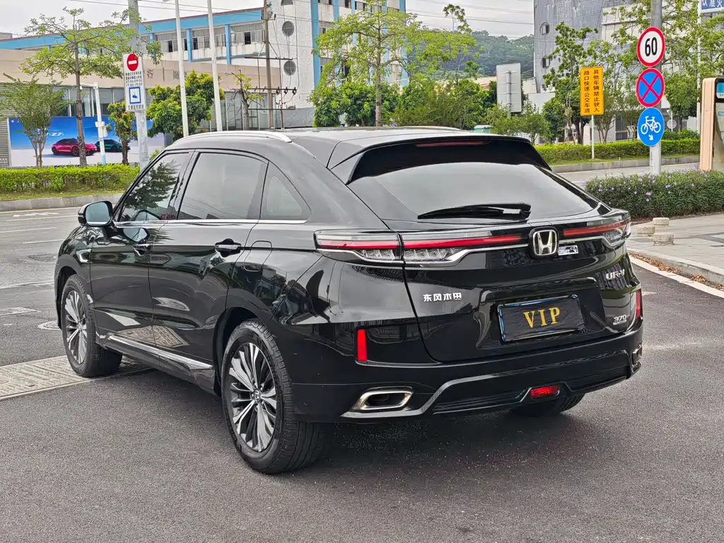 Honda UR-V — фото 16