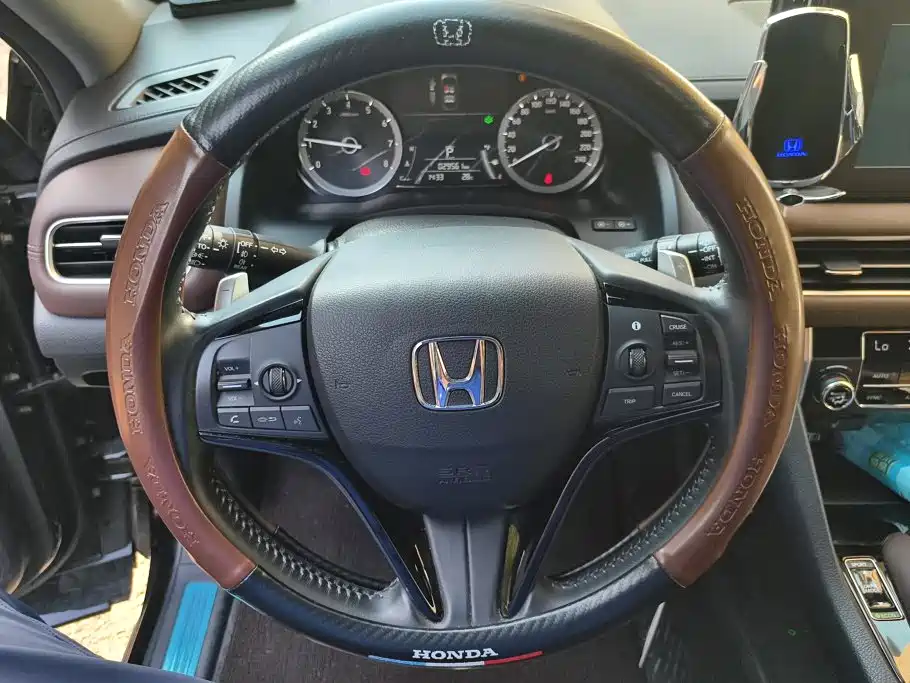 Honda UR-V — фото 15