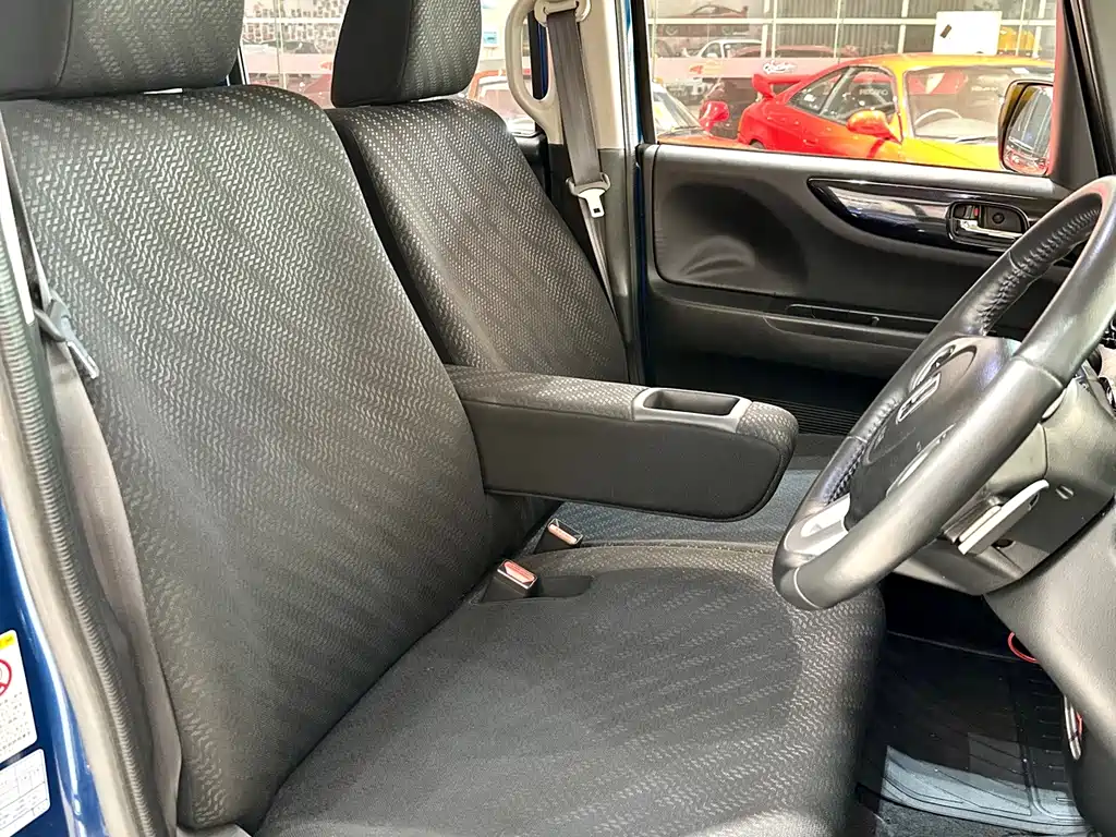 Honda N-BOX — фото 14