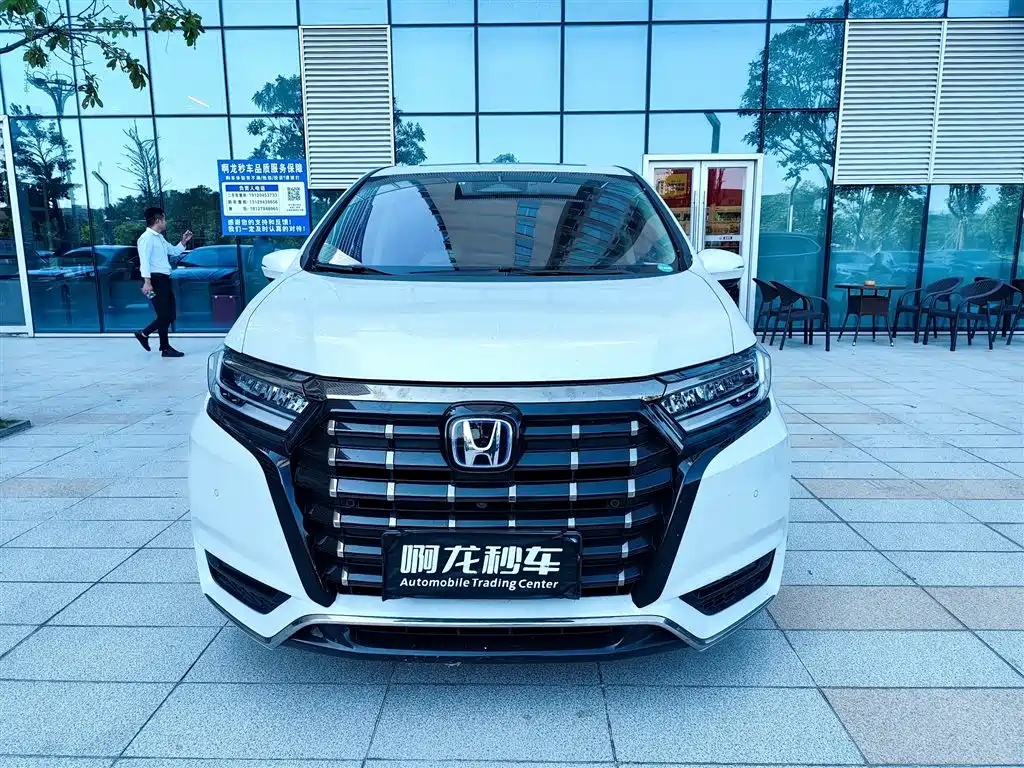Honda Elysion — фото 2