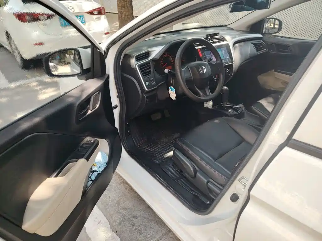 Honda City — фото 17