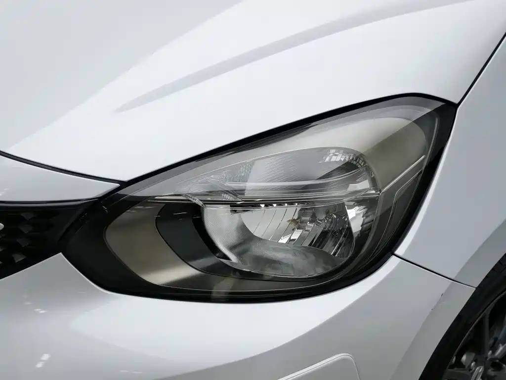 Honda Fit — фото 7