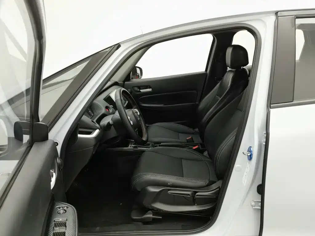 Honda Fit — фото 10