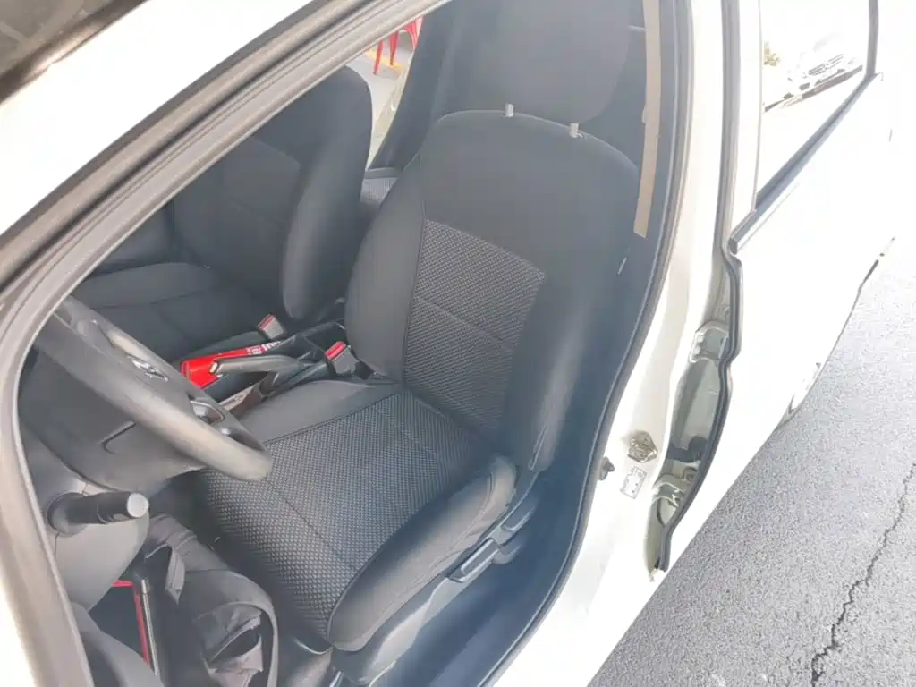 Honda Fit — фото 15