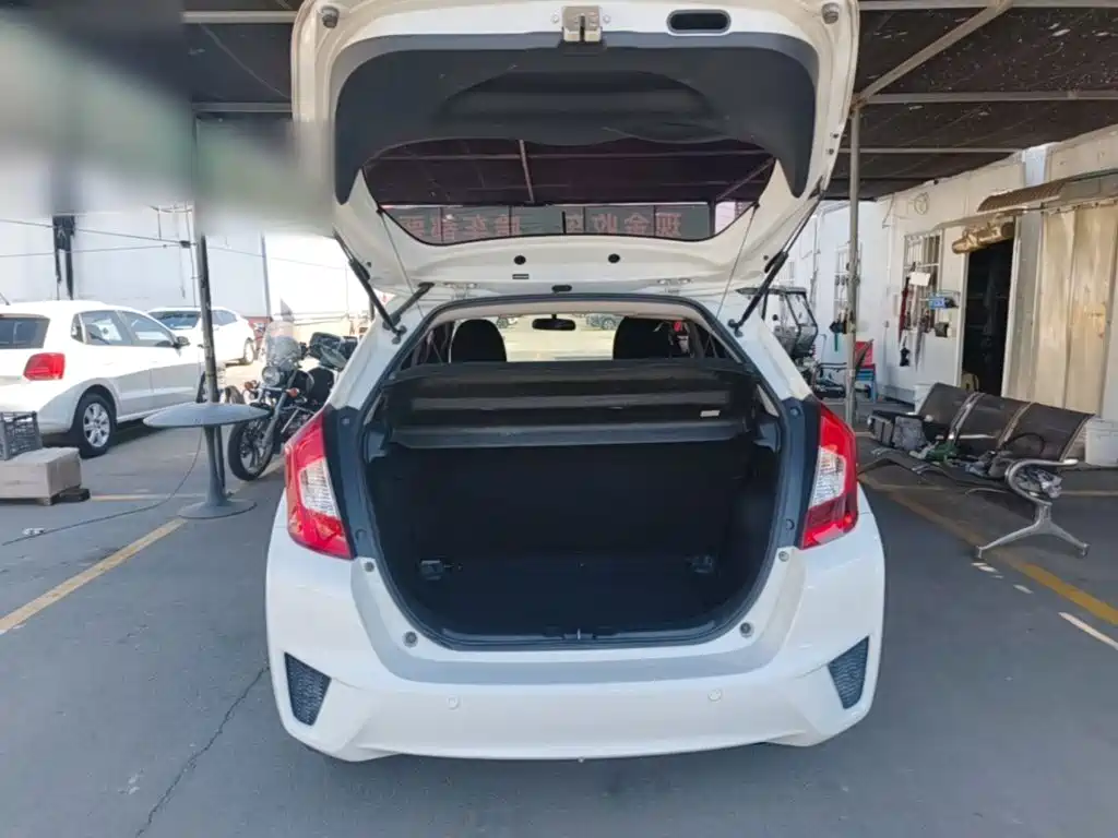 Honda Fit — фото 19