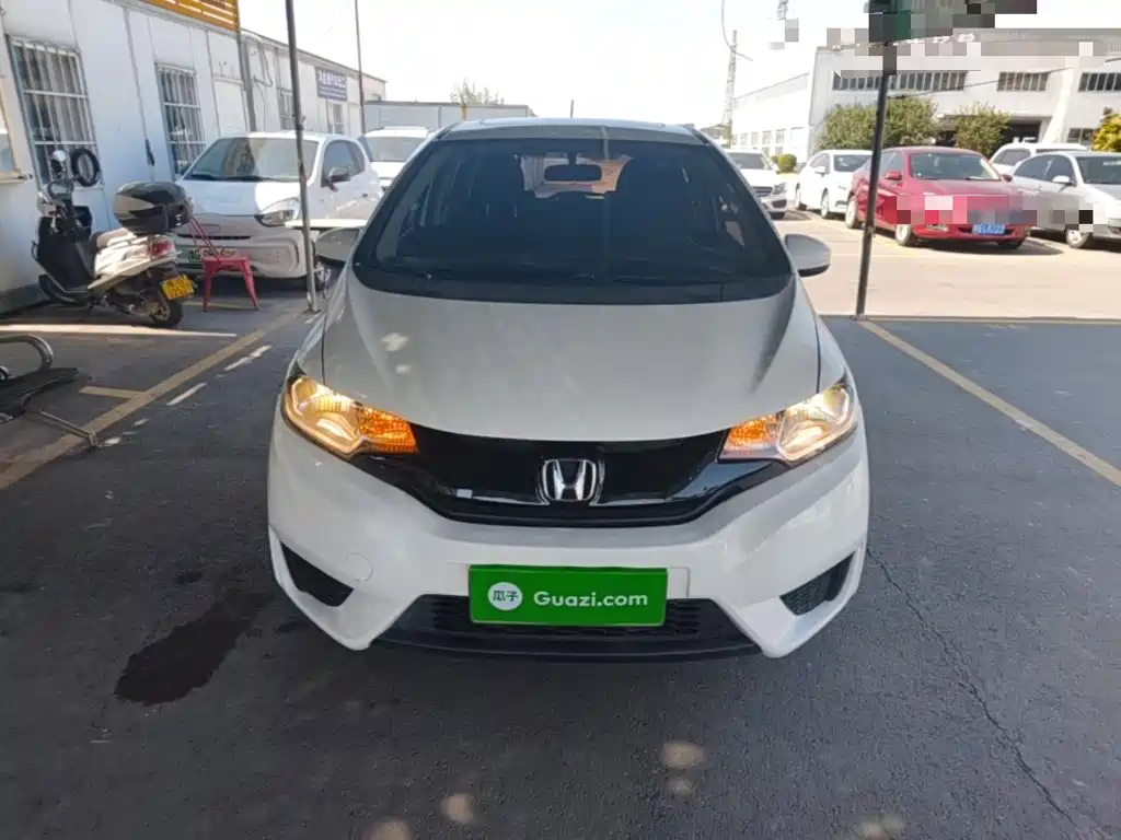 Honda Fit — фото 3