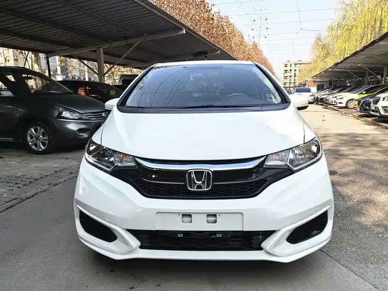 Honda Fit — фото 2