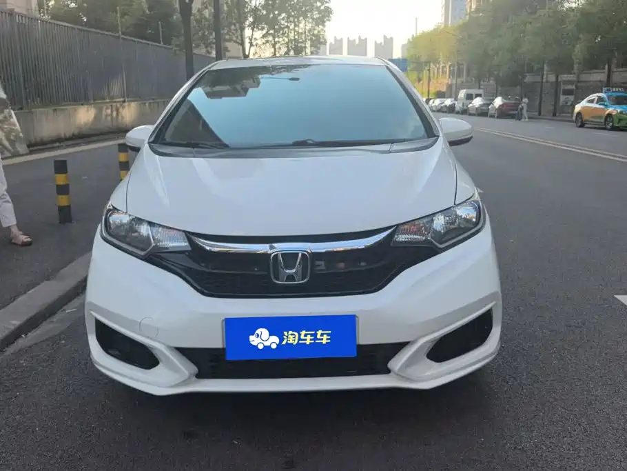 Honda Fit — фото 2