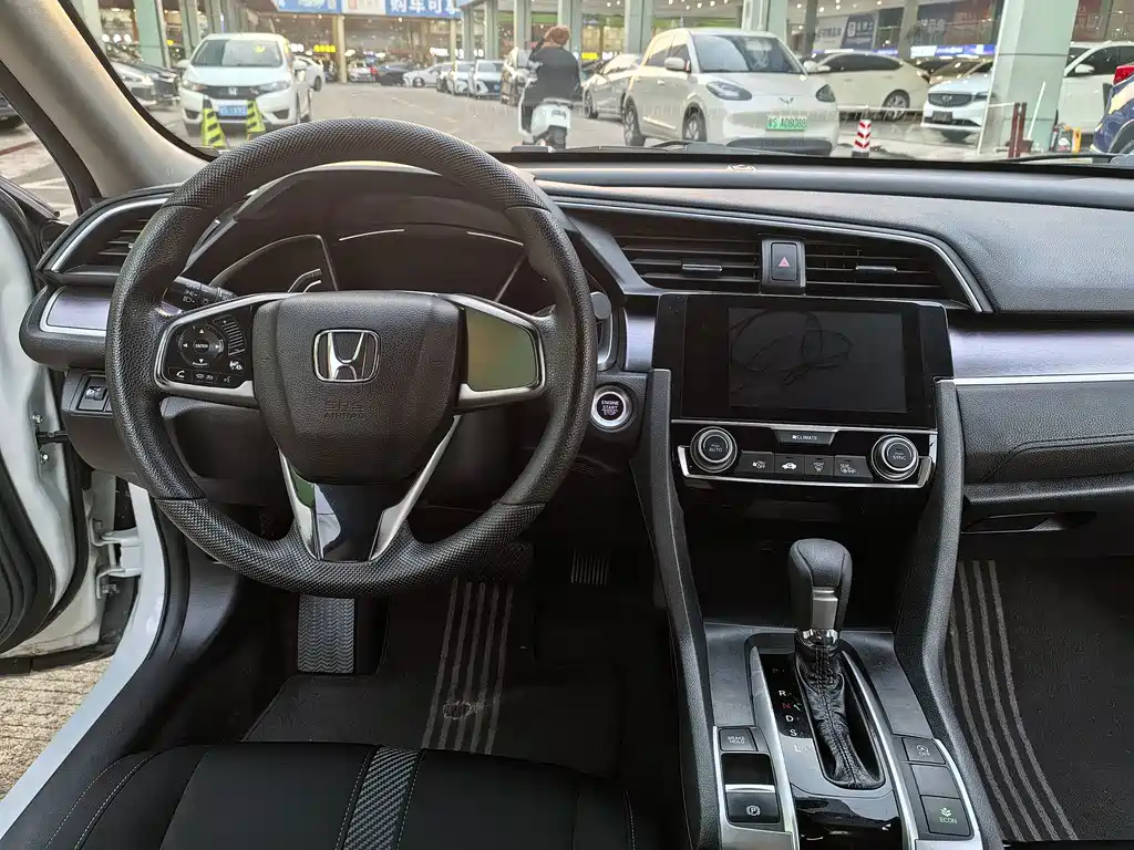 Honda Civic — фото 7