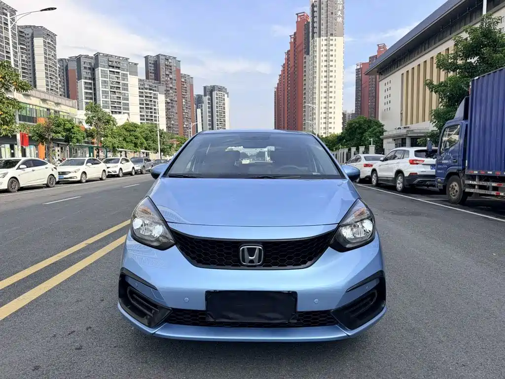 Honda Fit — фото 3
