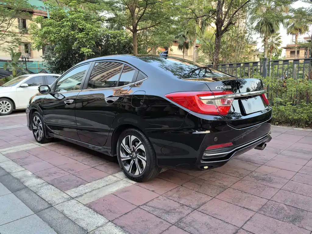 Honda Crider — фото 10