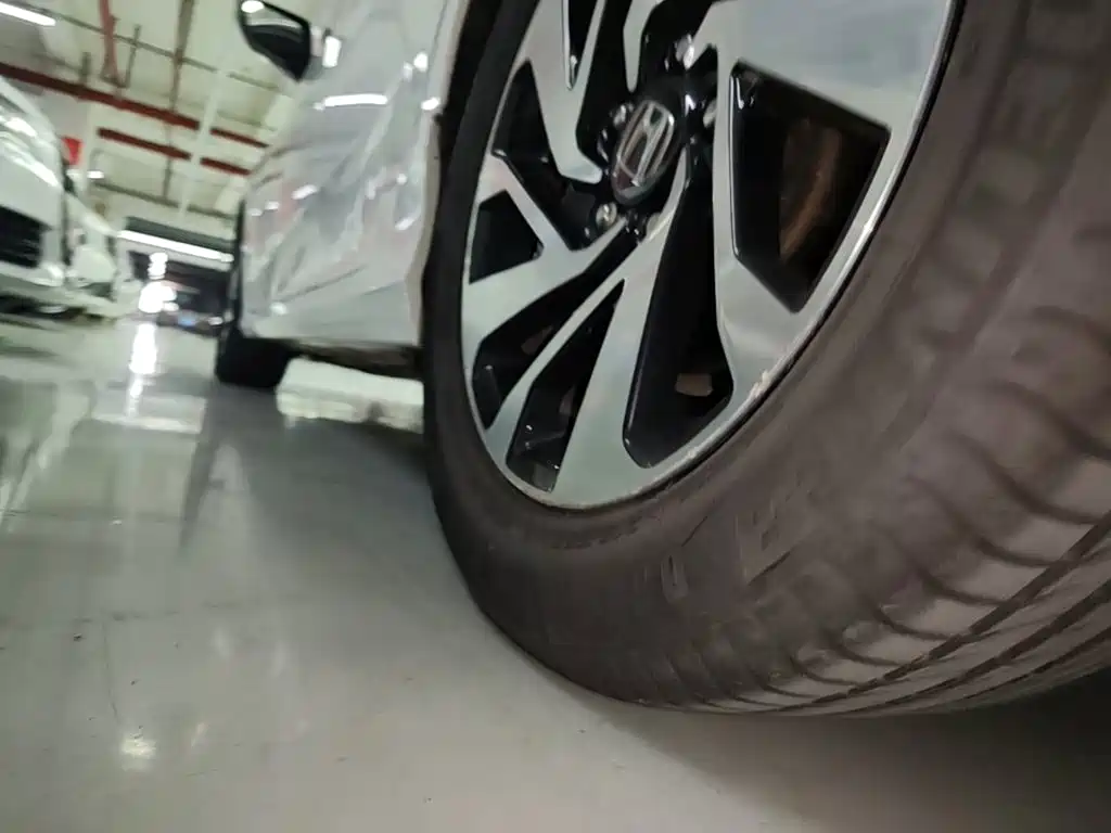 Honda Civic — фото 22