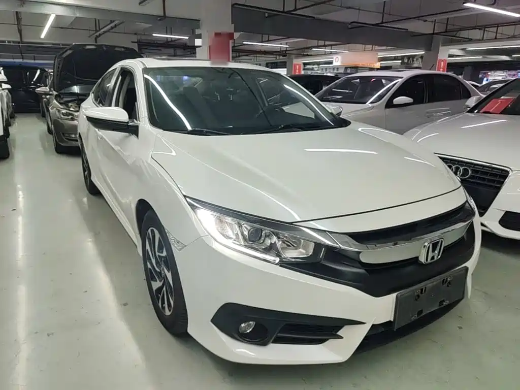 Honda Civic — фото 4