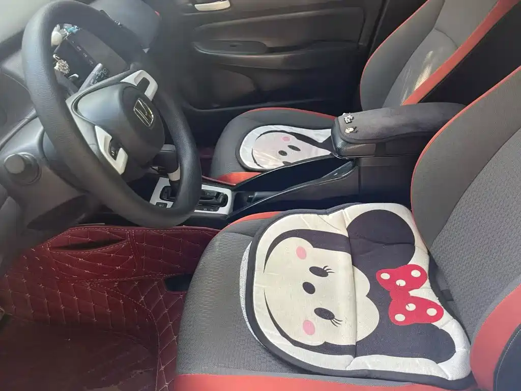 Honda Fit — фото 4