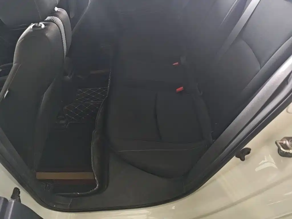 Honda Civic — фото 20