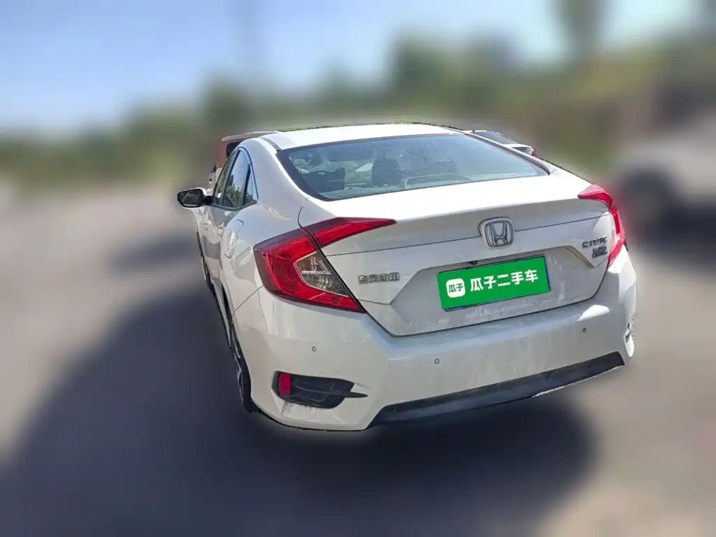 Honda Civic — фото 6