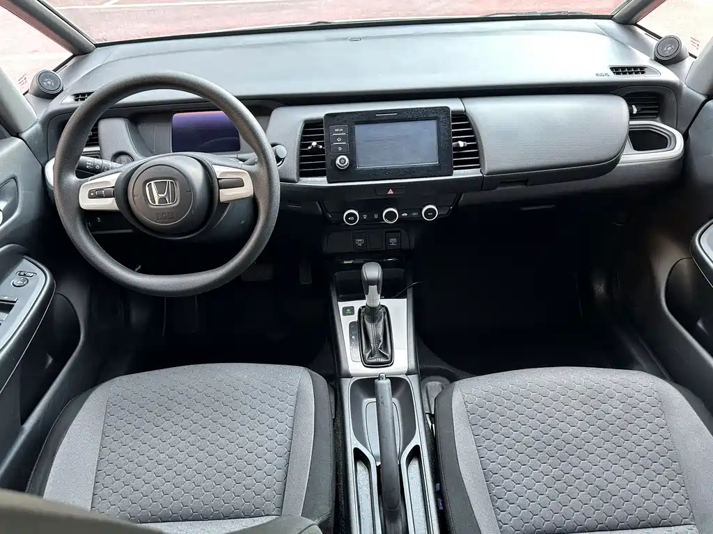 Honda Fit — фото 4