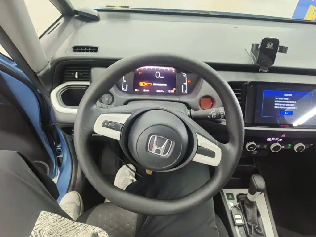 Honda Fit — фото 11