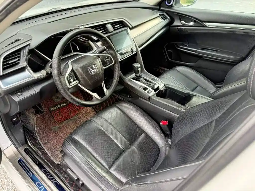 Honda Civic — фото 4