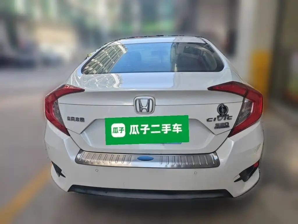 Honda Civic — фото 3