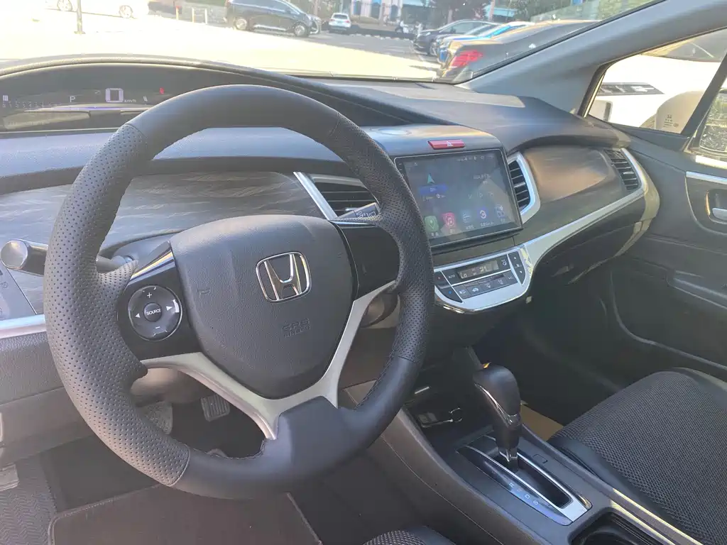 Honda Jade — фото 11
