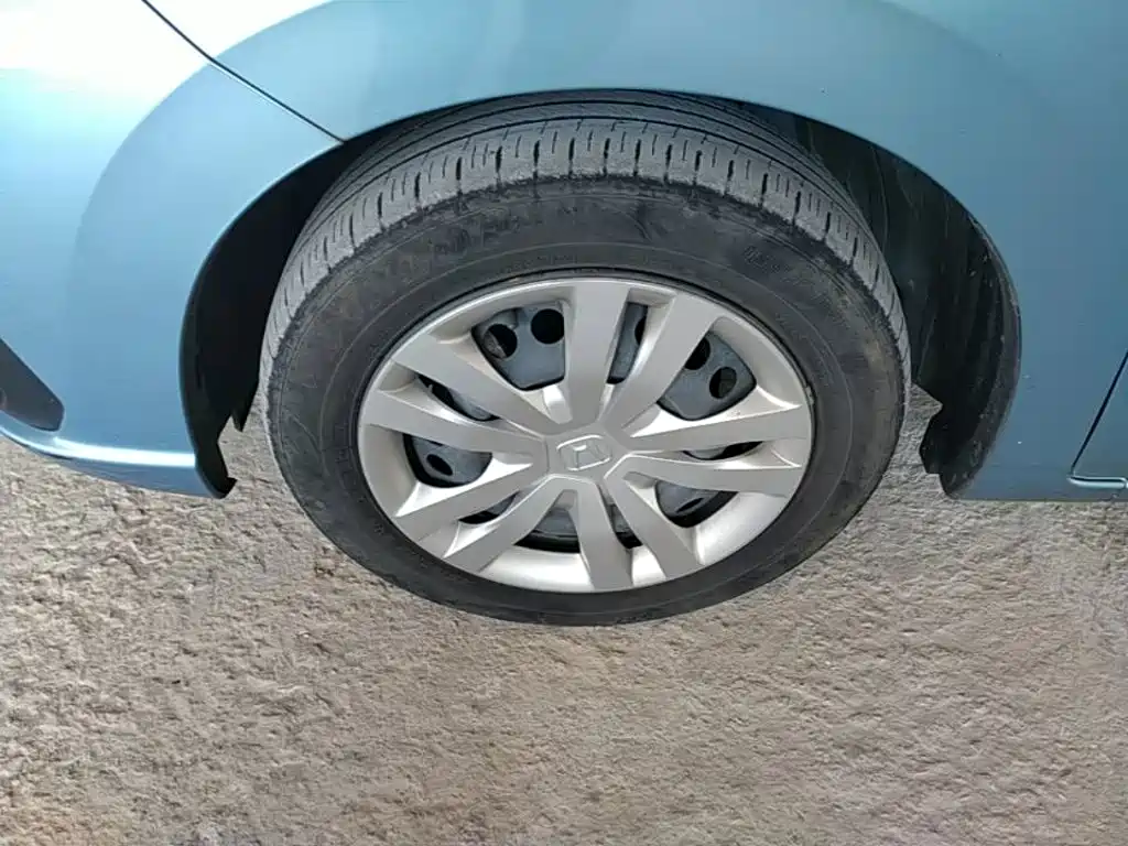 Honda Fit — фото 23