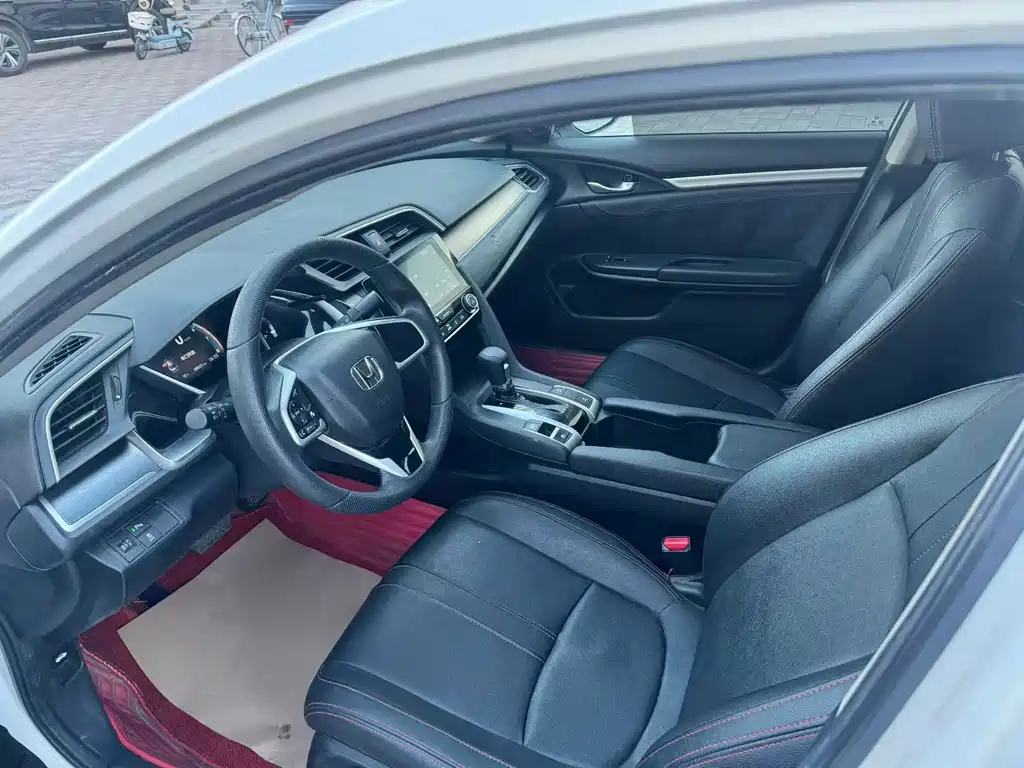 Honda Civic — фото 6