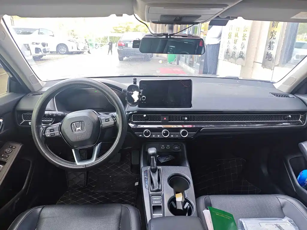 Honda Civic — фото 7